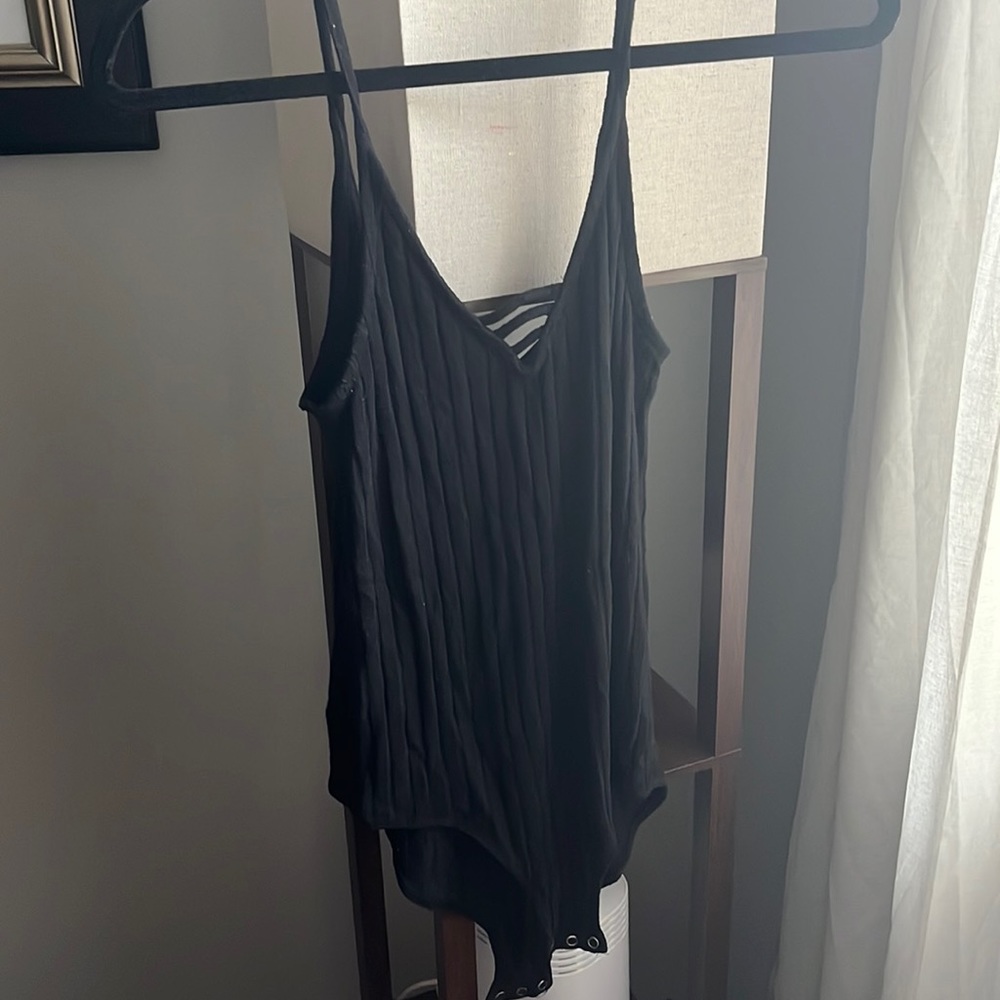 Ribbed body suit
